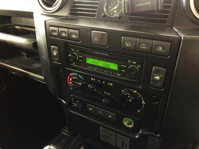 2010 Land Rover Defender - Thumbnail