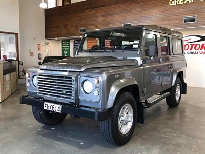 2010 Land Rover Defender - Thumbnail