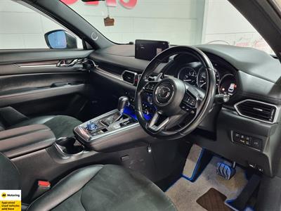 2021 Mazda CX-8 - Thumbnail