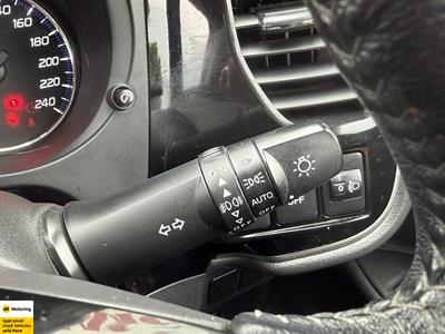 2022 Mitsubishi Outlander - Thumbnail