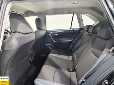 2019 Toyota RAV4 - Thumbnail