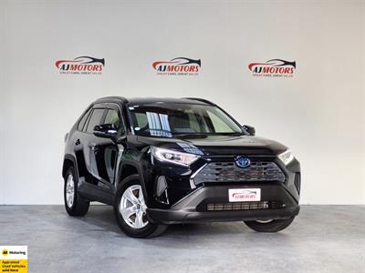 2019 Toyota RAV4 - Thumbnail