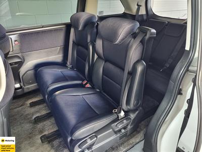 2015 Honda Odyssey - Thumbnail