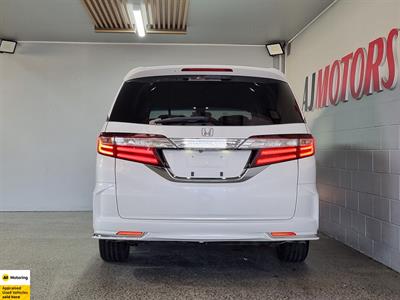 2015 Honda Odyssey - Thumbnail