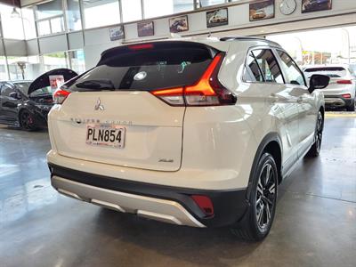 2022 Mitsubishi Eclipse Cross - Thumbnail