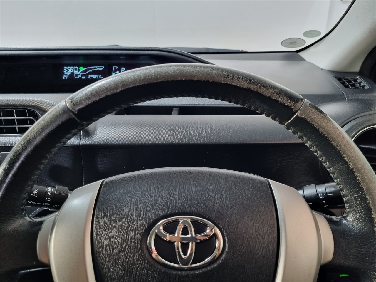 2013 Toyota Aqua