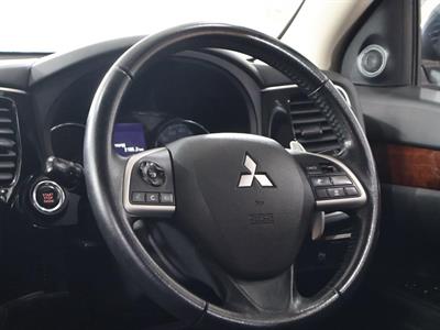 2013 Mitsubishi Outlander - Thumbnail