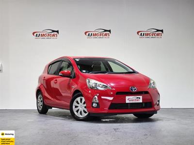 2013 Toyota Aqua - Thumbnail