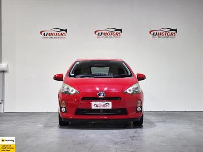 2013 Toyota Aqua - Thumbnail