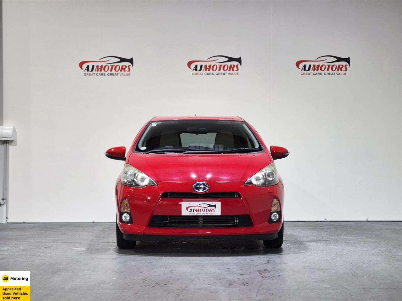2013 Toyota Aqua