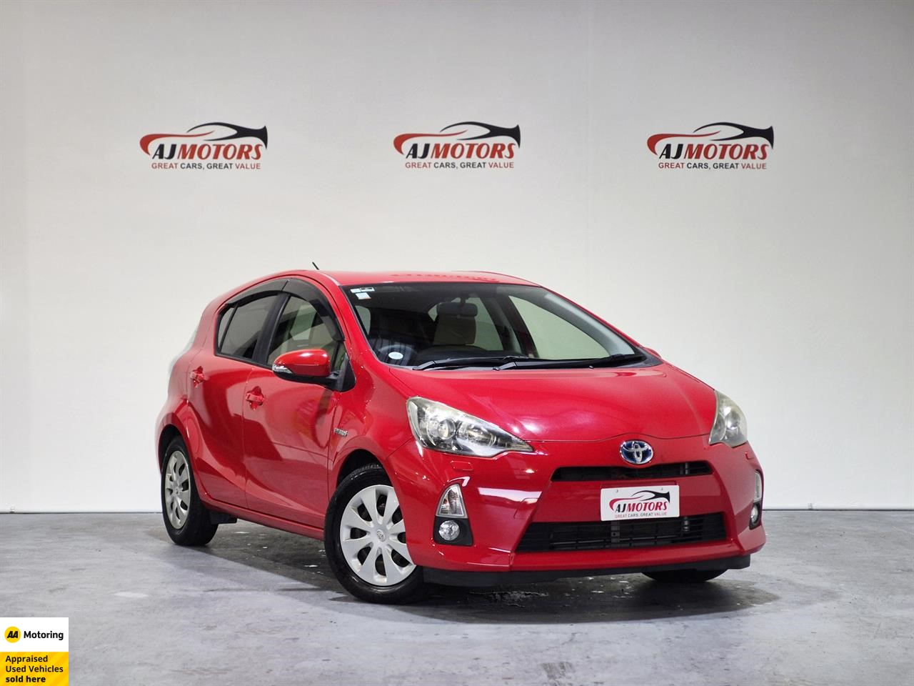 2013 Toyota Aqua