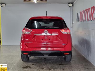 2014 Nissan X-Trail - Thumbnail