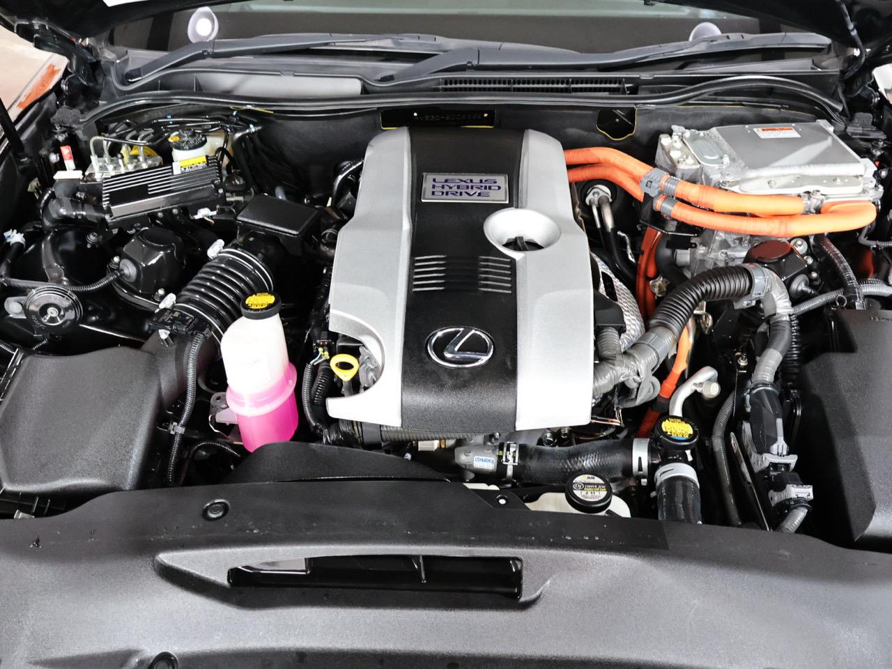 2013 Lexus IS 300h