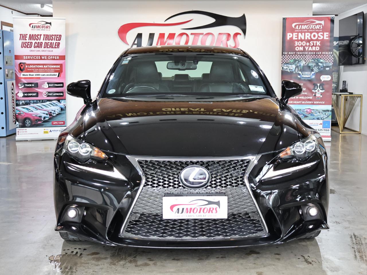 2013 Lexus IS 300h