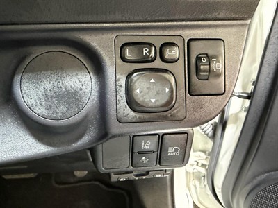 2020 Toyota Aqua - Thumbnail