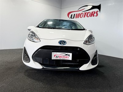 2020 Toyota Aqua - Thumbnail