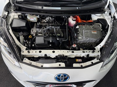 2020 Toyota Aqua - Thumbnail