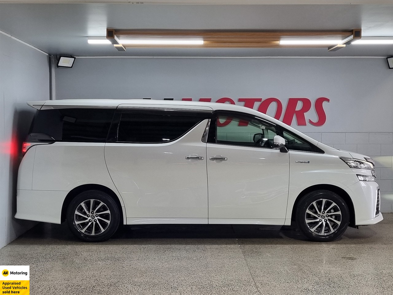 2017 Toyota Vellfire