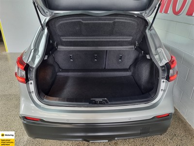 2019 Nissan Qashqai - Thumbnail