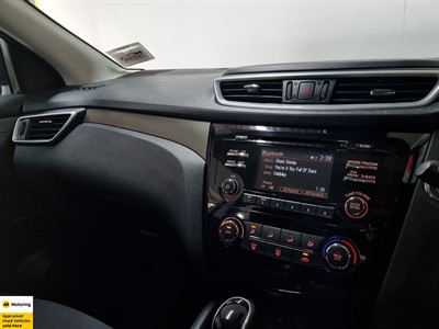 2019 Nissan Qashqai - Thumbnail