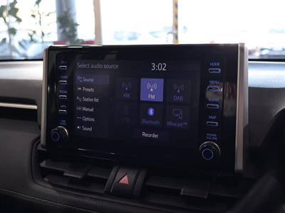 2022 Toyota RAV4 - Thumbnail