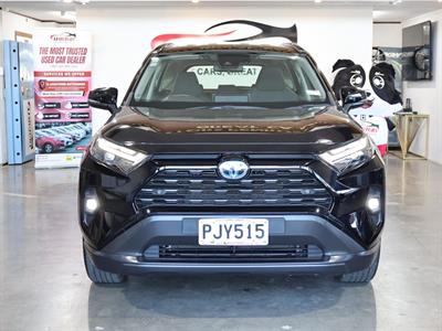 2022 Toyota RAV4 - Thumbnail