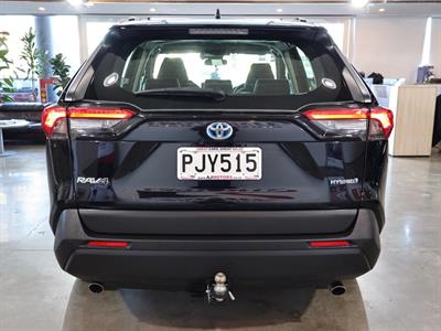 2022 Toyota RAV4 - Thumbnail