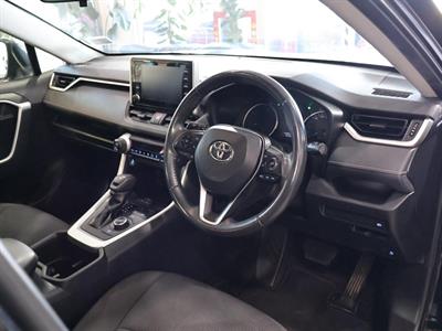 2022 Toyota RAV4 - Thumbnail