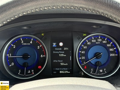 2020 Toyota Hilux - Thumbnail