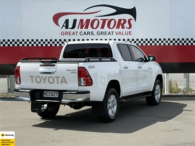 2020 Toyota Hilux - Thumbnail
