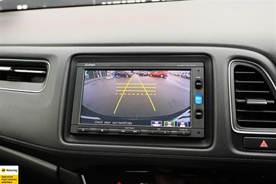2017 Honda Vezel - Thumbnail