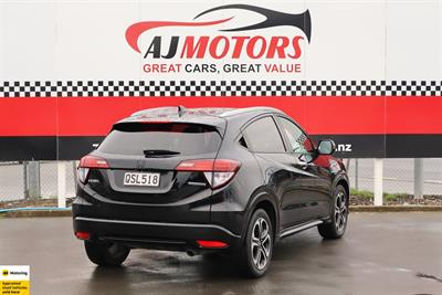 2017 Honda Vezel - Thumbnail