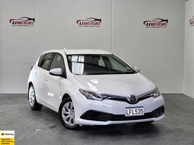 2018 Toyota Corolla - Thumbnail