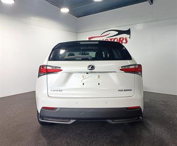 2015 Lexus NX - Thumbnail