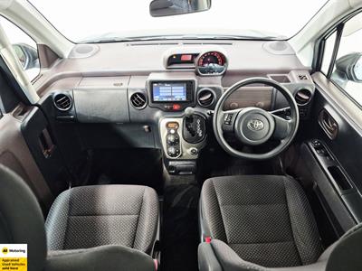 2015 Toyota Spade - Thumbnail
