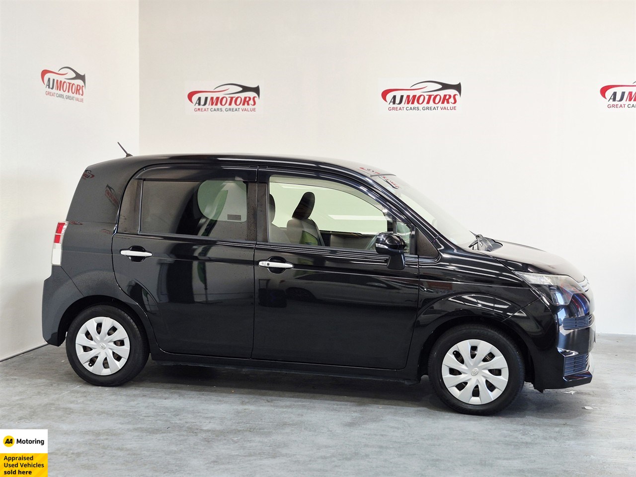 2015 Toyota Spade