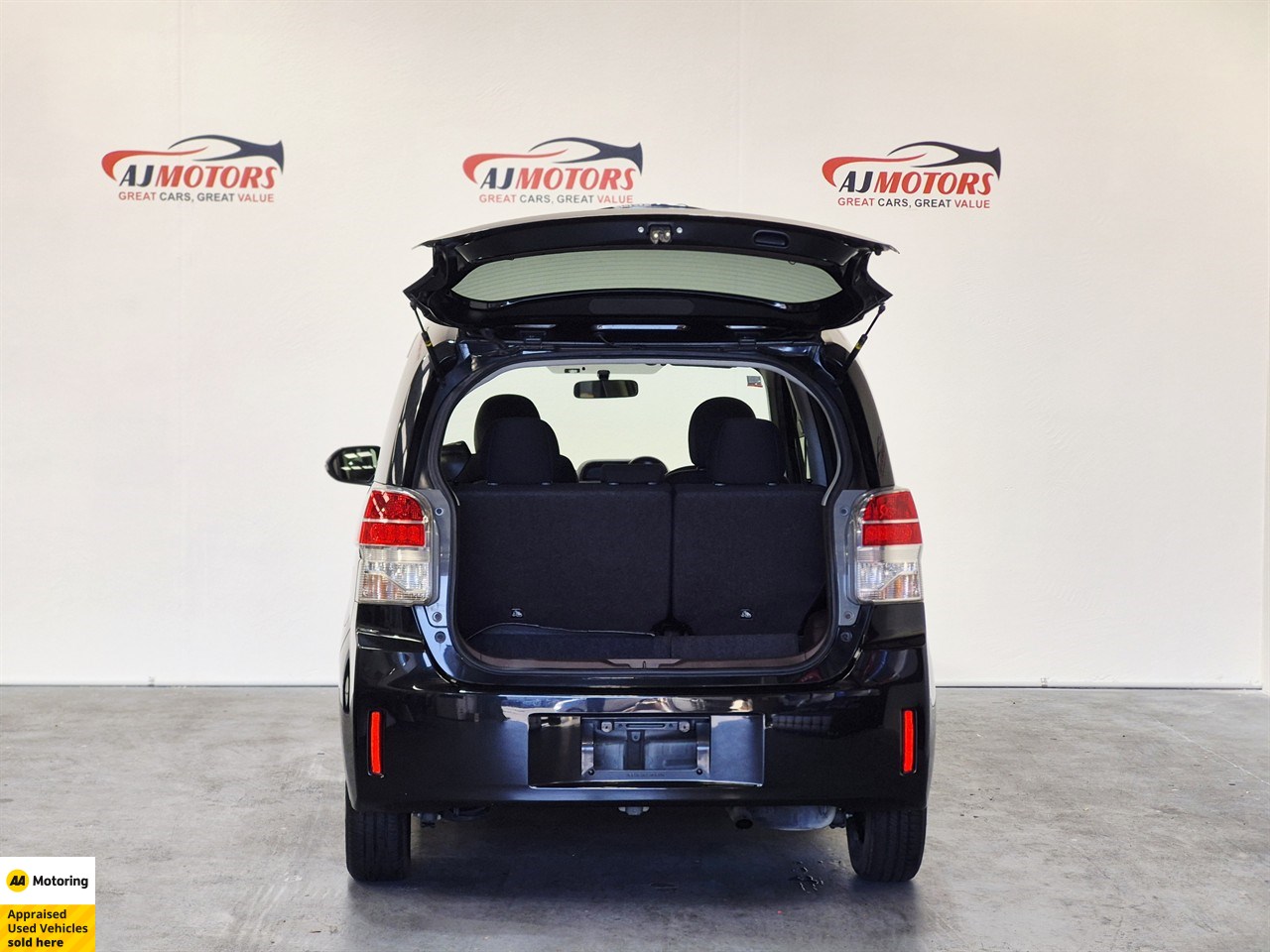 2015 Toyota Spade