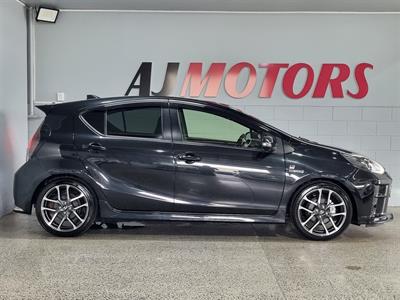 2018 Toyota Aqua - Thumbnail