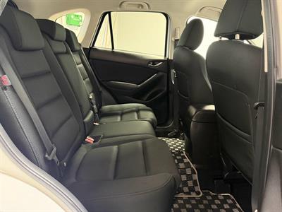 2016 Mazda CX-5 - Thumbnail