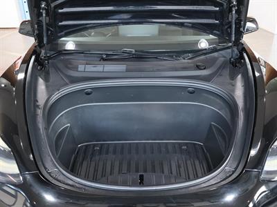 2021 Tesla Model 3 - Thumbnail