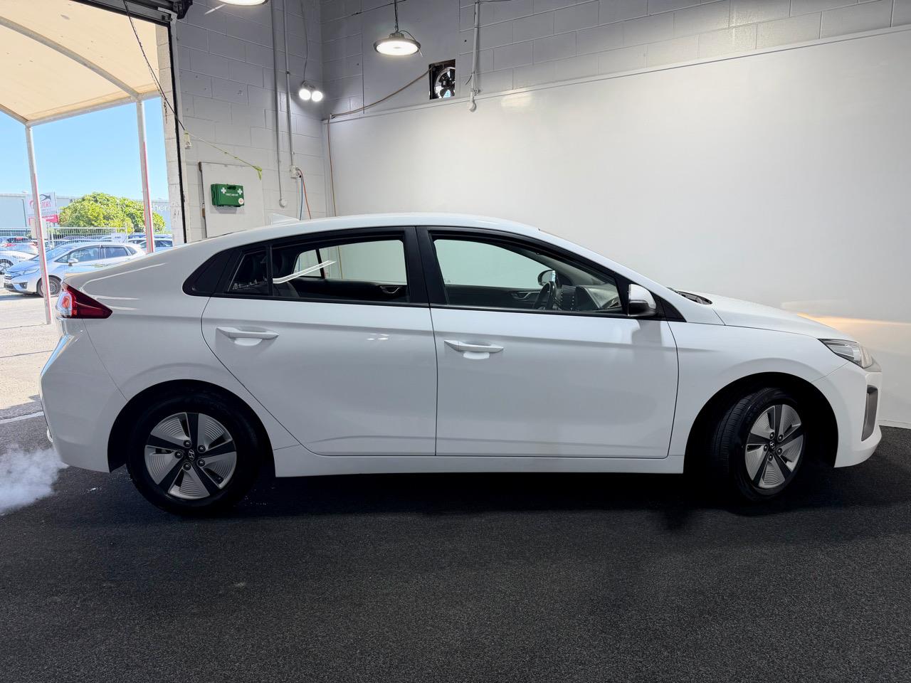 2022 Hyundai IONIQ