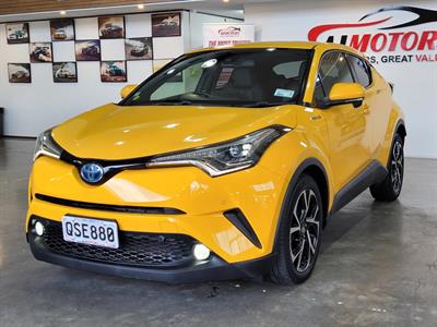 2017 Toyota C-HR - Thumbnail