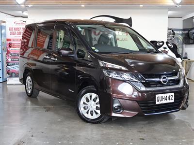 2017 Nissan serena - Thumbnail