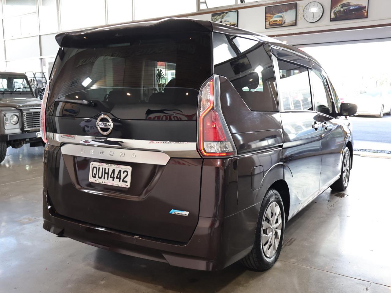 2017 Nissan serena