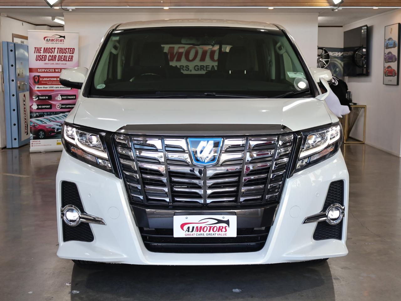 2015 Toyota Alphard