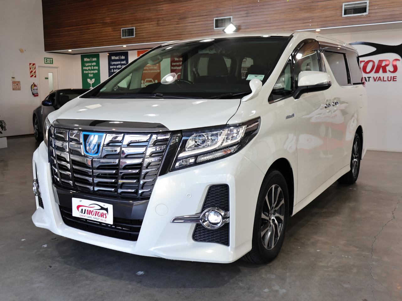 2015 Toyota Alphard