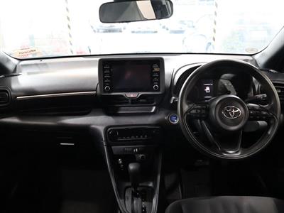 2022 Toyota Yaris - Thumbnail