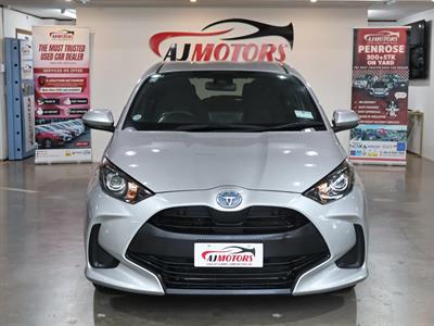 2022 Toyota Yaris - Thumbnail