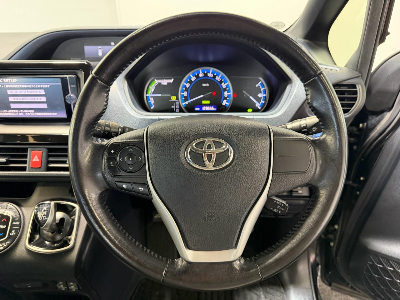 2014 Toyota Voxy