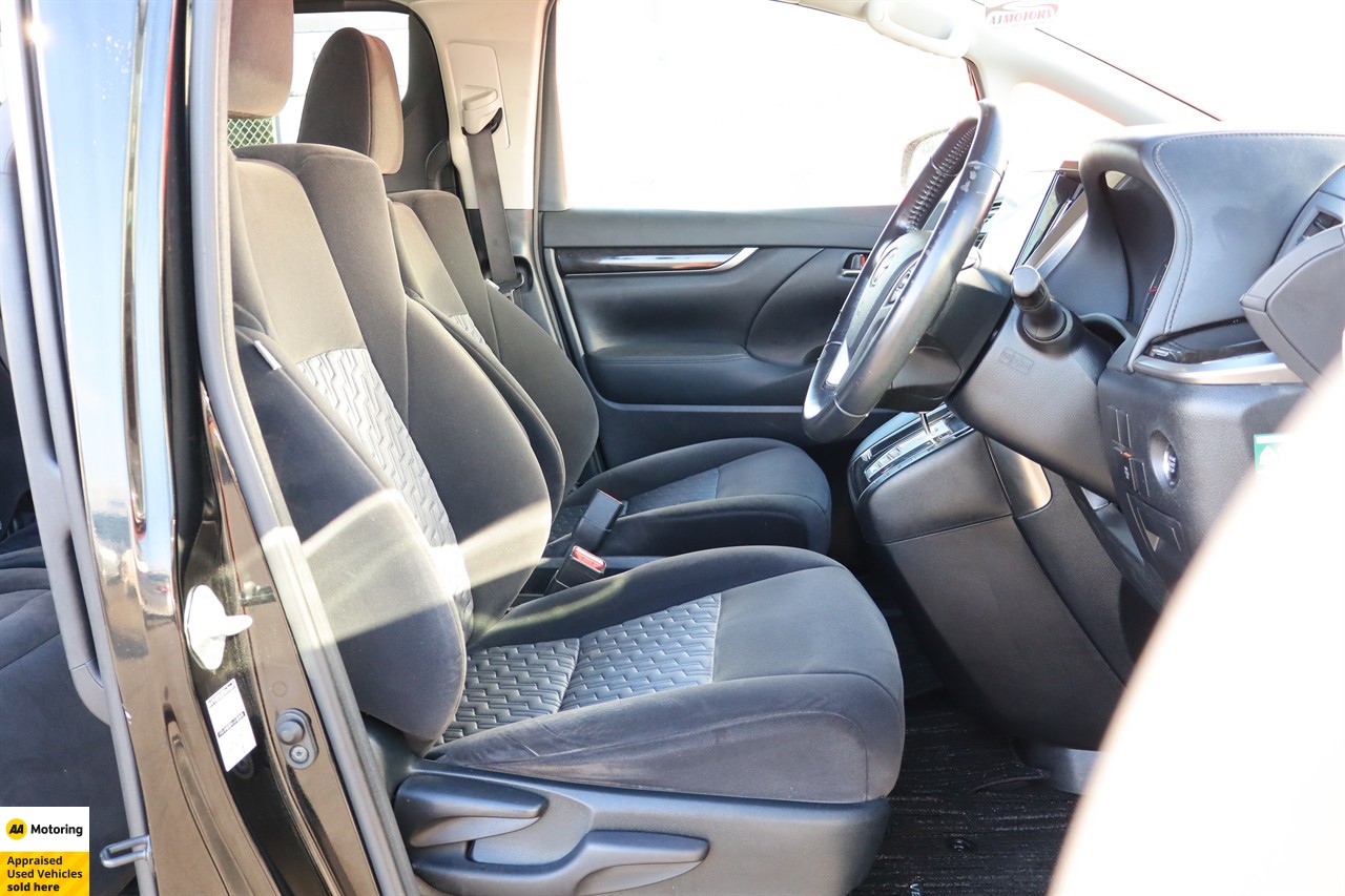 2017 Toyota Vellfire